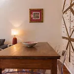 Whome Prime Location With Authentic Charm Lisboa