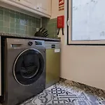 Whome Prime Location With Authentic Charm * Lisboa