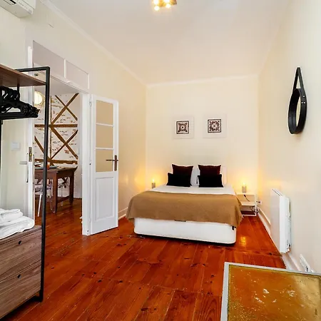Whome Prime Location With Authentic Charm Apartment Lisbon
