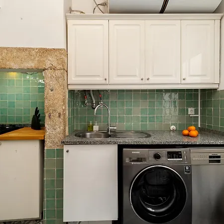 Whome Prime Location With Authentic Charm Apartman *