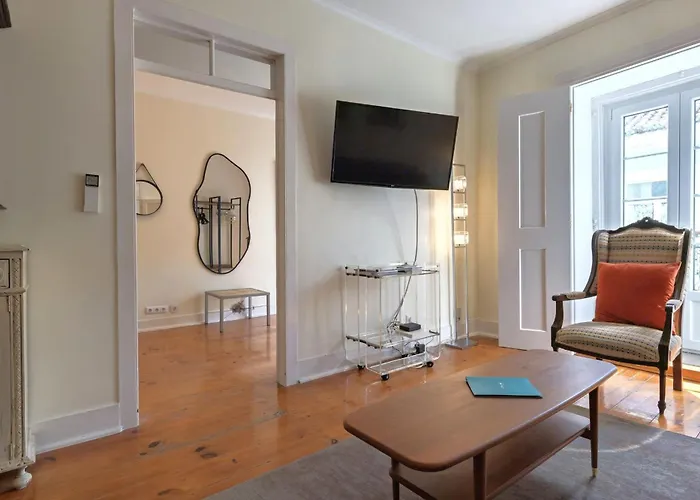 Apartamento Charm & Class 2bdr By Lovelystay Lisboa