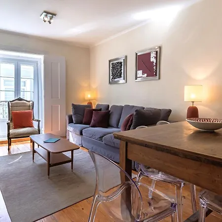 Charm & Class 2bdr By Lovelystay Apartament *