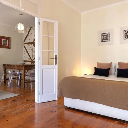 Whome Prime Location With Authentic Charm Lisboa