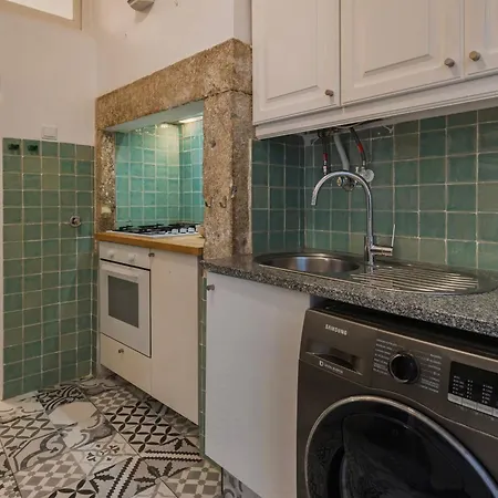 アパート Whome Prime Location With Authentic Charm